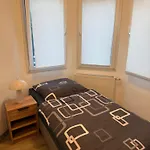 Ueber Den Daechern Von - Balkon, Wlan, Tv Und Kueche - Moeller شقة