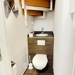 Ueber Den Daechern Von - Balkon, Wlan, Tv Und Kueche - Moeller شقة *
