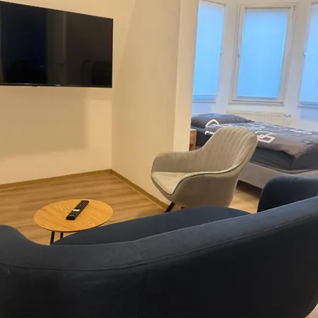 Ueber Den Daechern Von - Balkon, Wlan, Tv Und Kueche - Moeller *