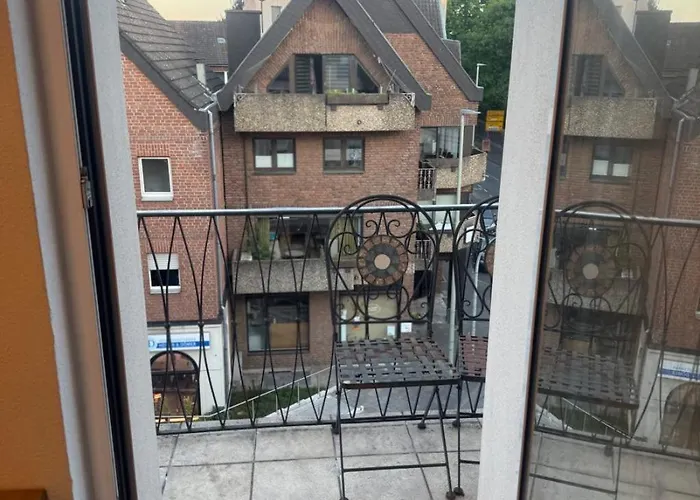 Ueber Den Daechern Von - Balkon, Wlan, Tv Und Kueche - Moeller 公寓 *